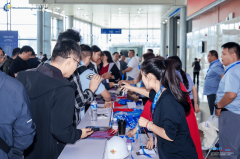 <b>业链上下逛企业深度对接的枢纽</b>